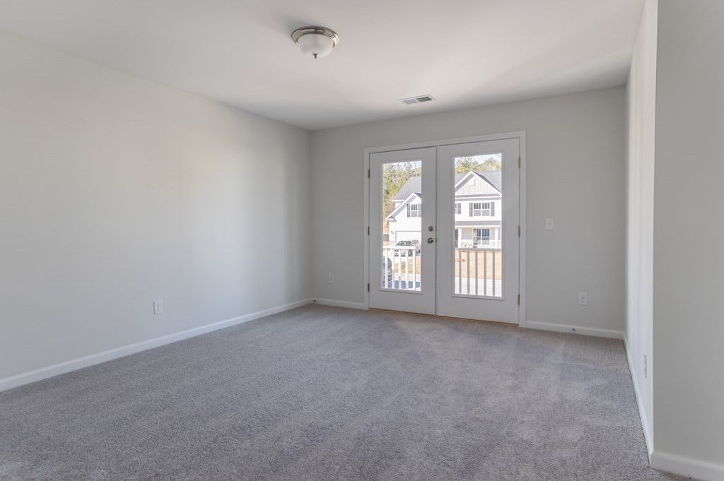 125 Tall Pines Road Photo 24