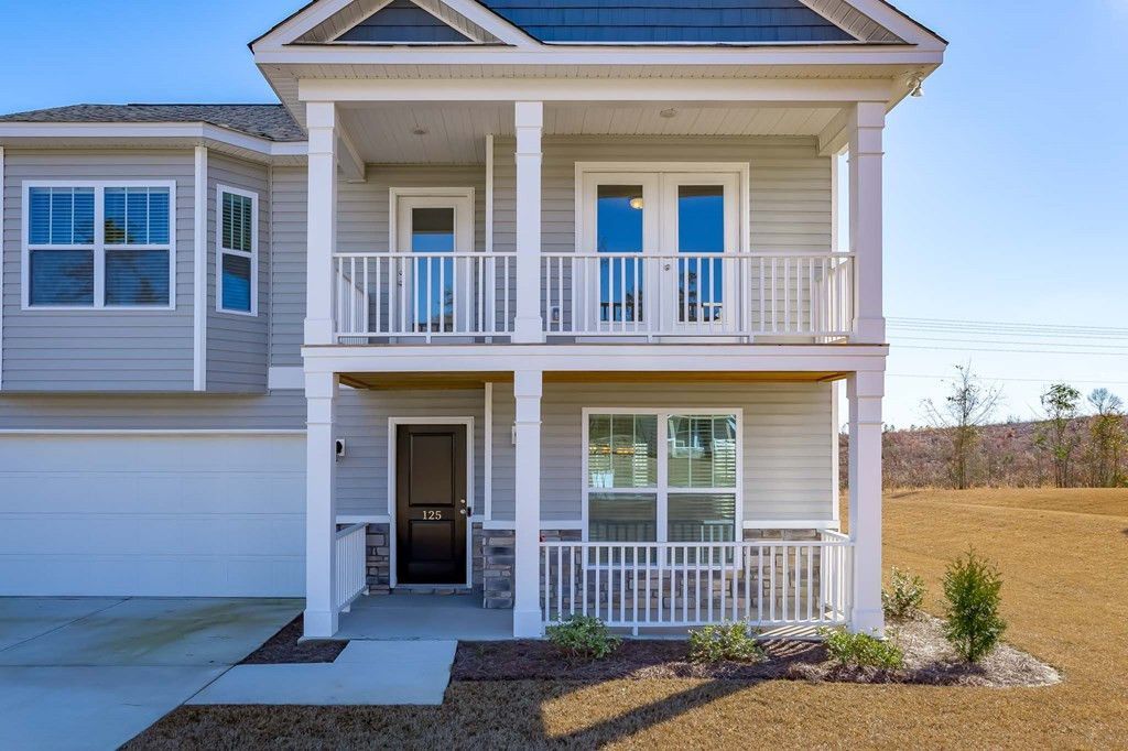 125 Tall Pines Road Photo 3