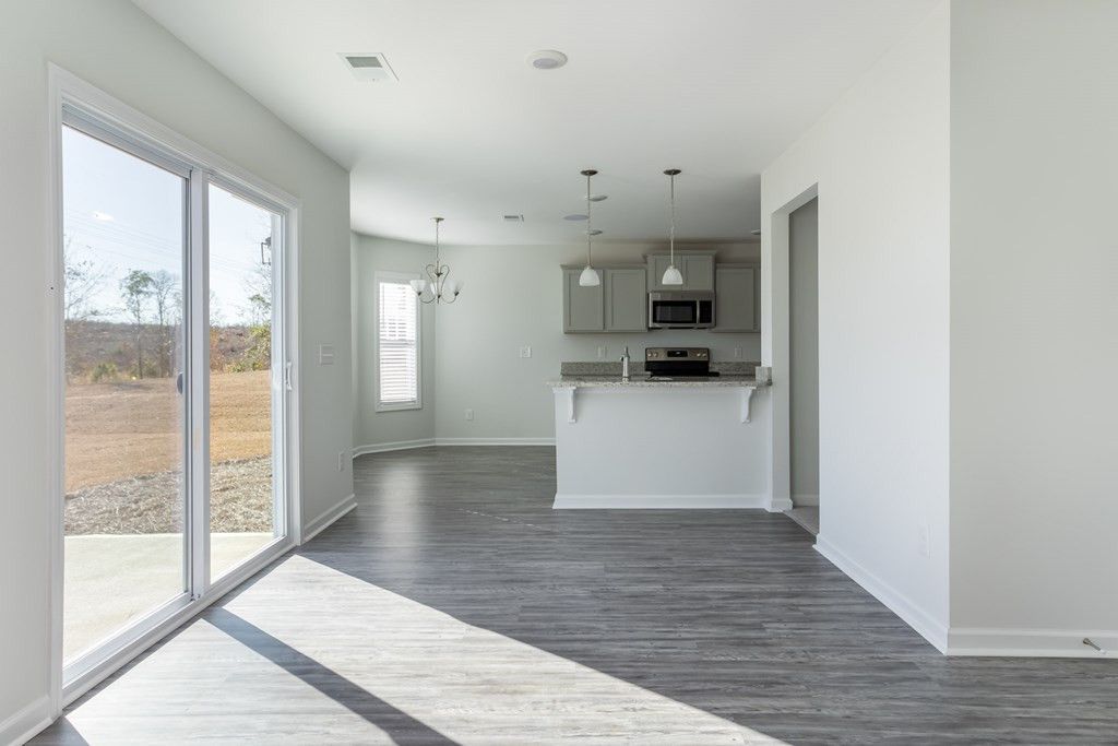 125 Tall Pines Road Photo 8