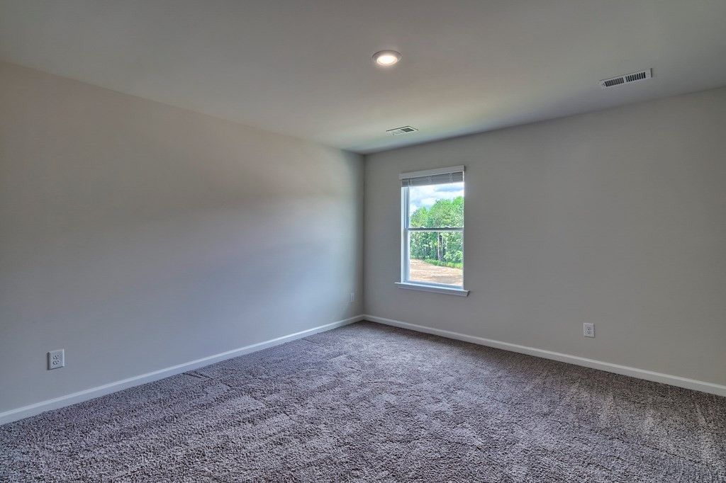 318 Silver Spur Way Photo 26