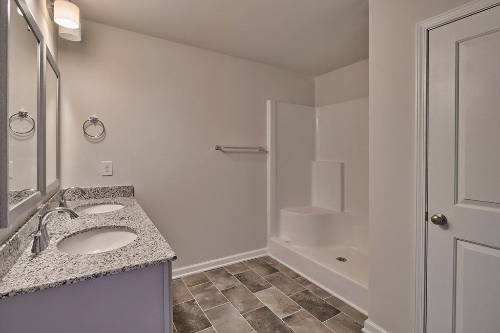 318 Silver Spur Way Photo 29