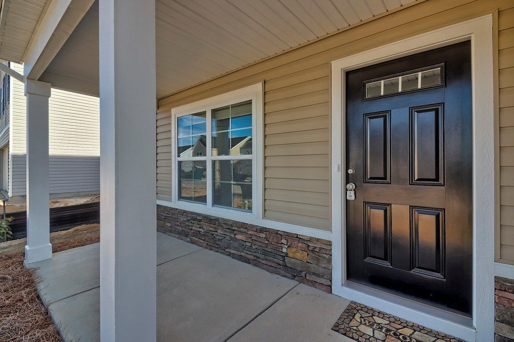 325 Silver Spur Way Photo 26