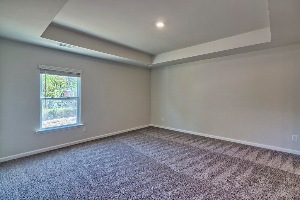 325 Silver Spur Way Photo 21