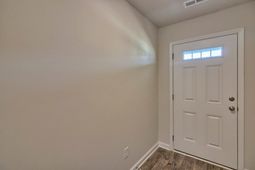 325 Silver Spur Way photo 4