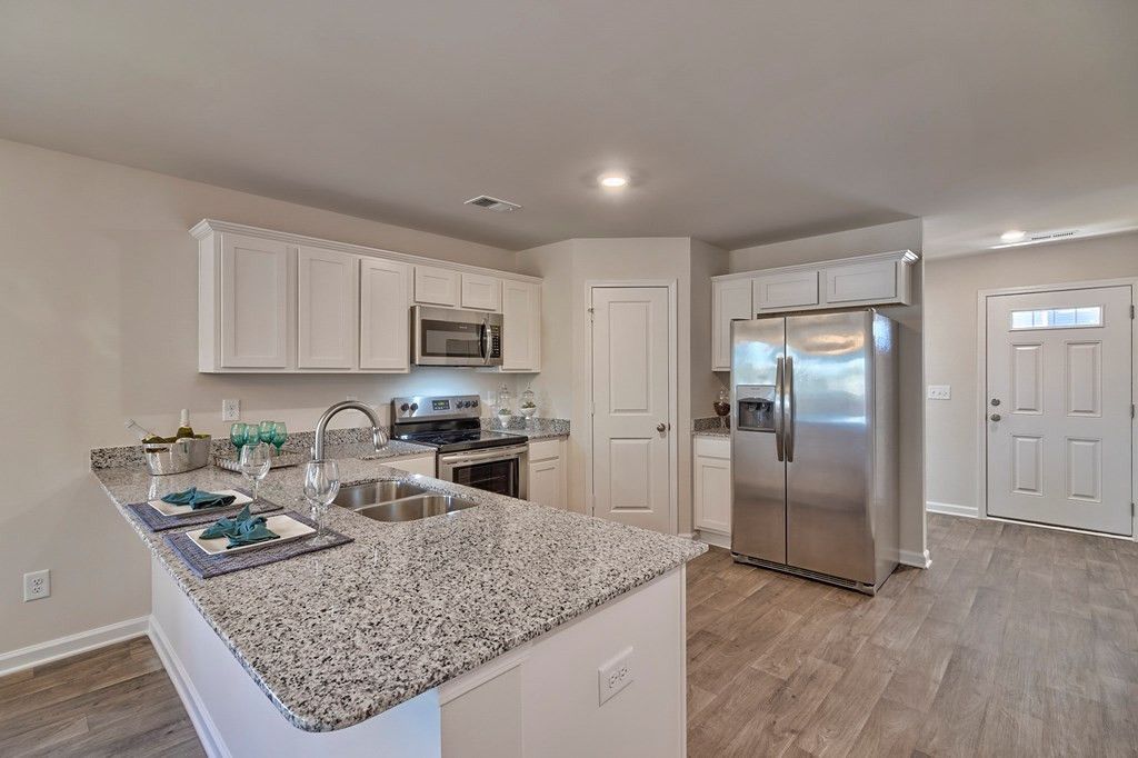 331 Silver Spur Way Photo 20