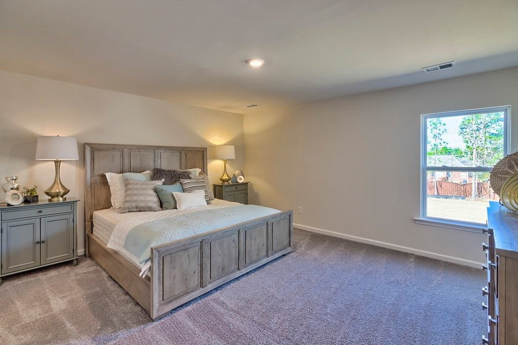 331 Silver Spur Way Photo 30