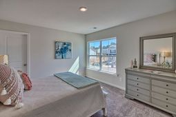 331 Silver Spur Way photo 4