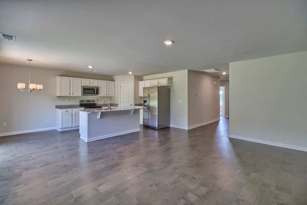 808 Nilo Farms Way Photo 4