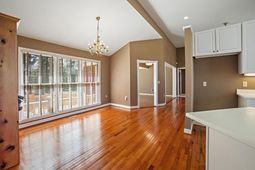 104 Knollwood Court photo 4