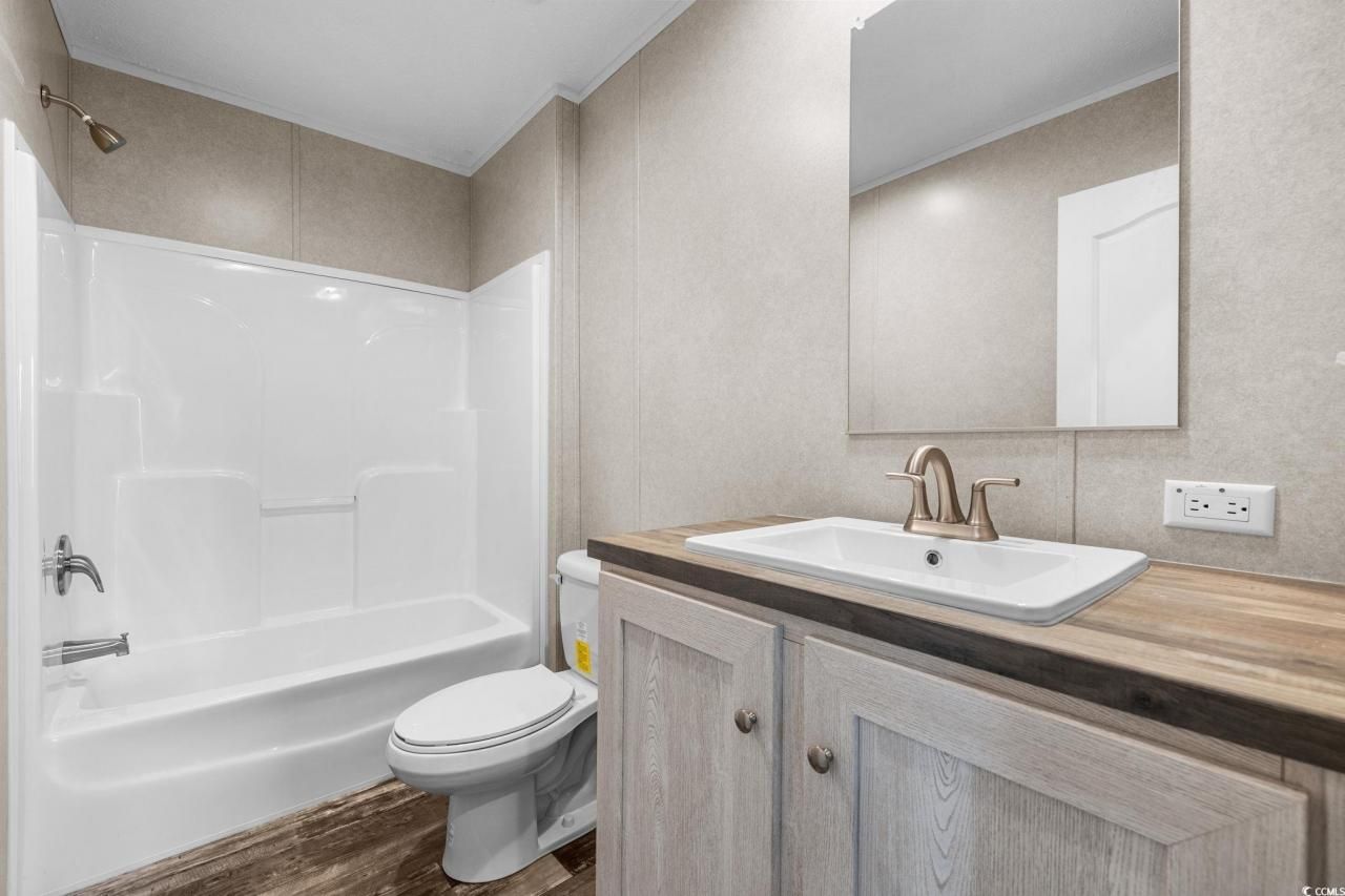 215 Eva Dr. Photo 24