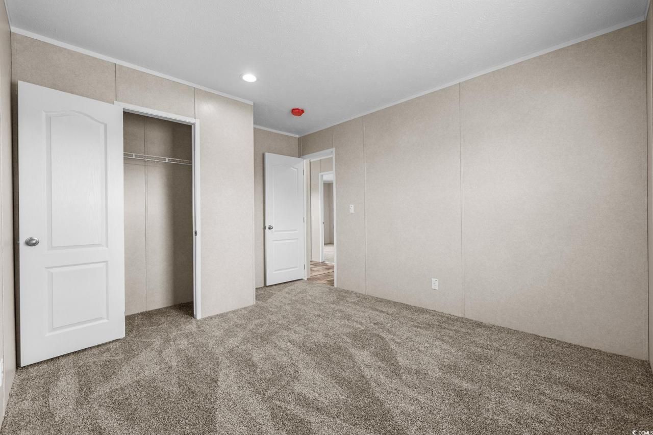 215 Eva Dr. Photo 26