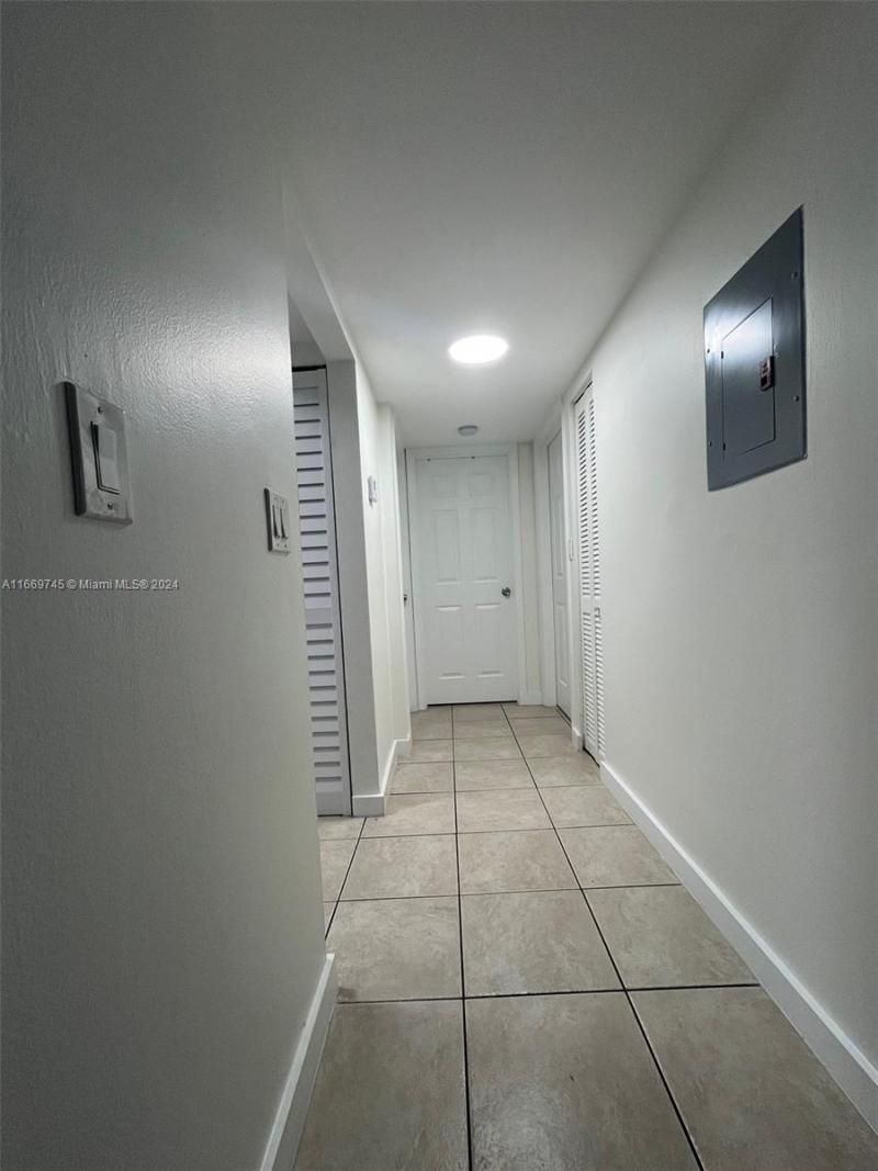 8075 NW 7th St, Unit 109, Miami, FL 33126 Photo