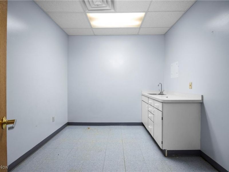 5319 Meadow Lane Court, Sheffield Village, OH 44035 Photo 21