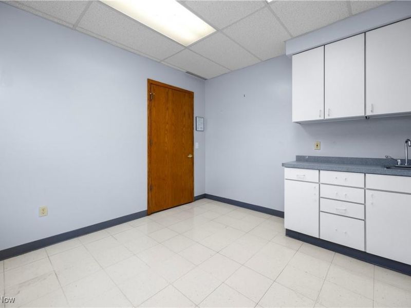 5319 Meadow Lane Court, Sheffield Village, OH 44035 Photo 26