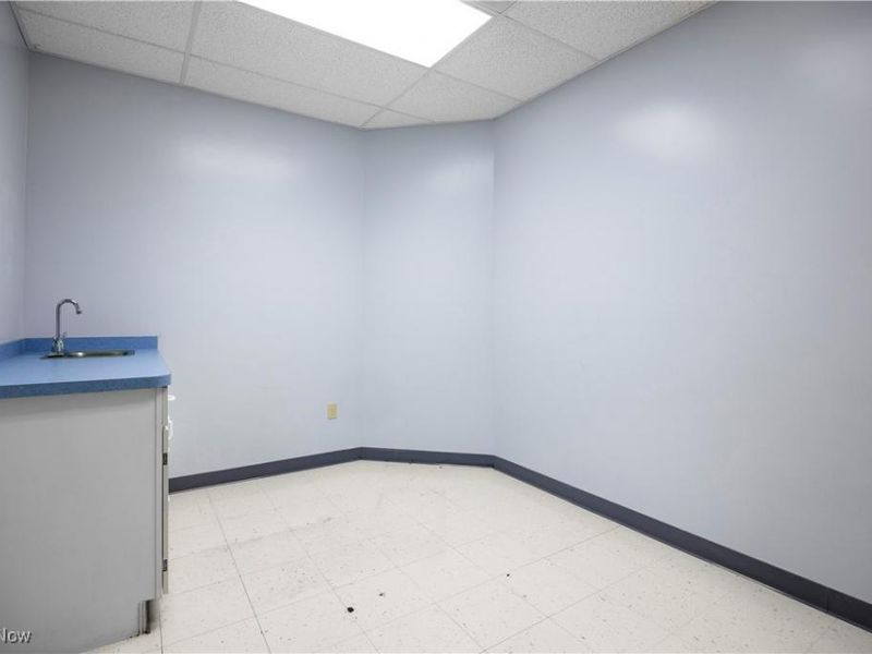 5319 Meadow Lane Court, Sheffield Village, OH 44035 Photo 32