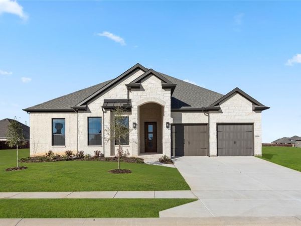 1016 Mill Ridge Drive, Justin, TX 76247