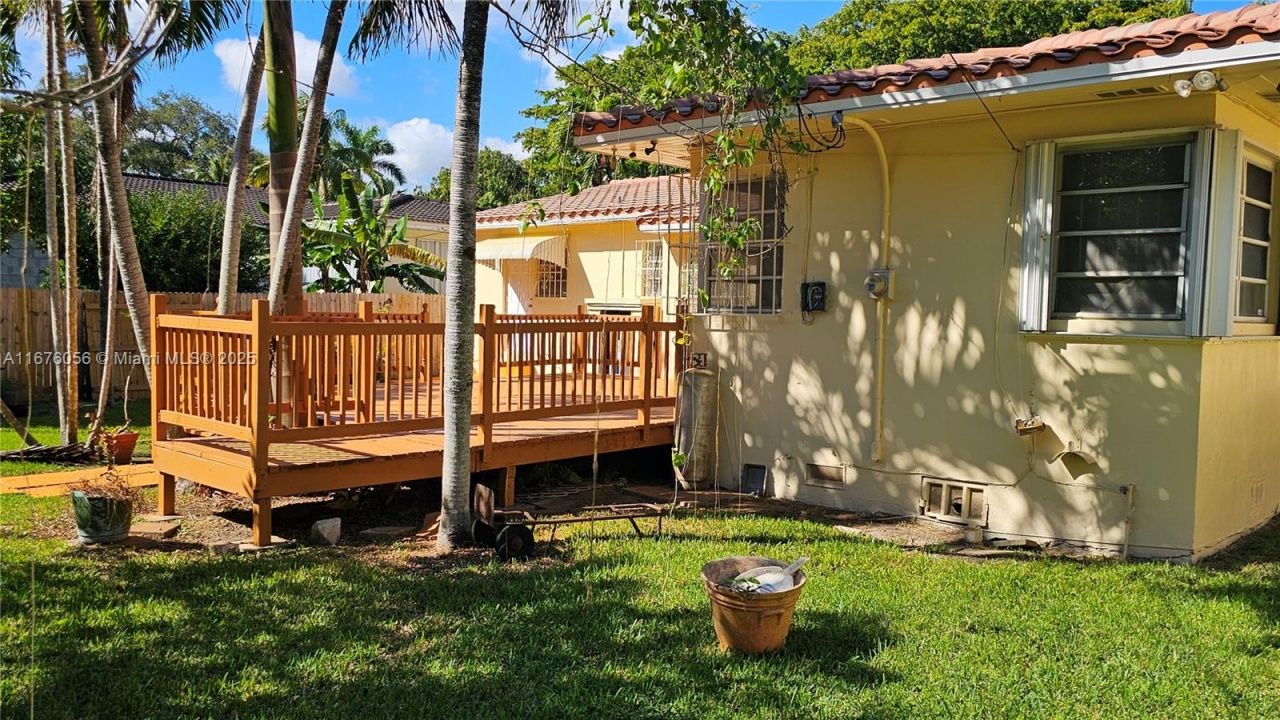 156 NW 88th St, El Portal, FL 33150 Photo