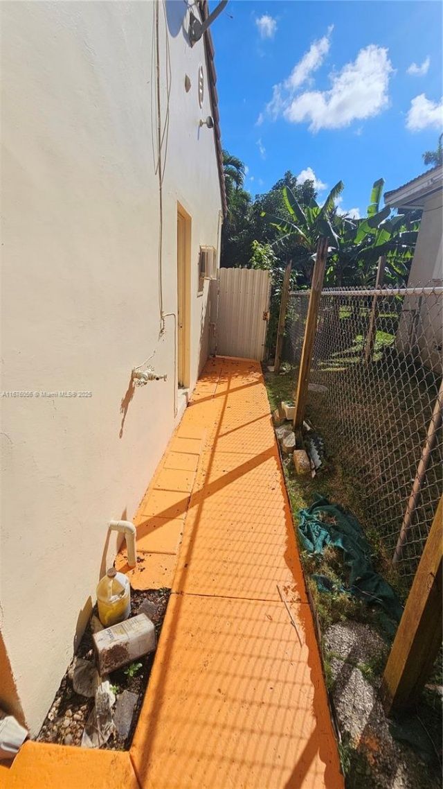 156 NW 88th St, El Portal, FL 33150 Photo