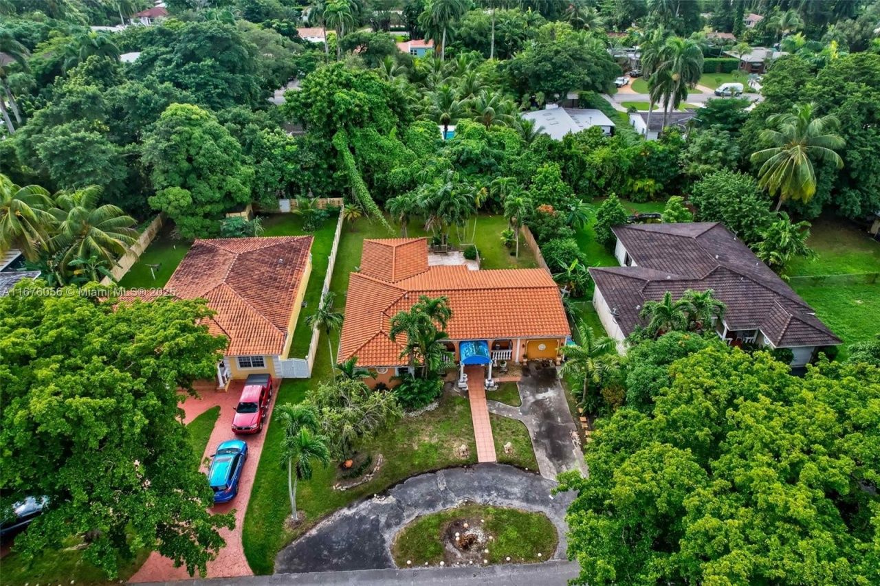 156 NW 88th St, El Portal, FL 33150 Photo