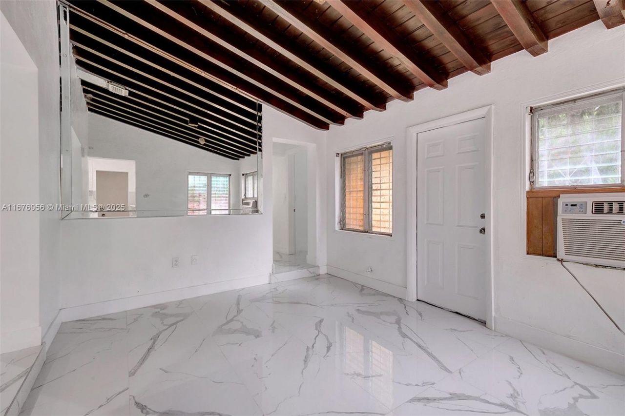 156 NW 88th St, El Portal, FL 33150 Photo