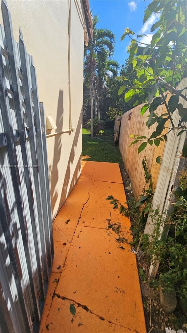 156 NW 88th St, El Portal, FL 33150 Photo