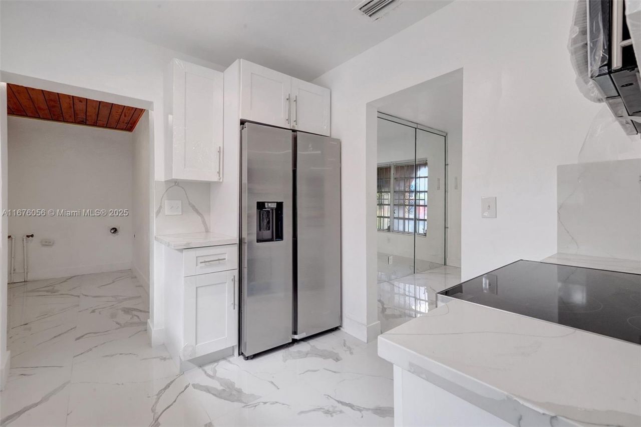 156 NW 88th St, El Portal, FL 33150 Photo