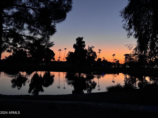 25111 S GOLFVIEW Drive, Sun Lakes, AZ 85248