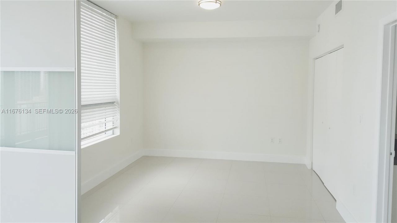 90 SW 3 St, Unit 3210, Miami, FL 33130 Photo