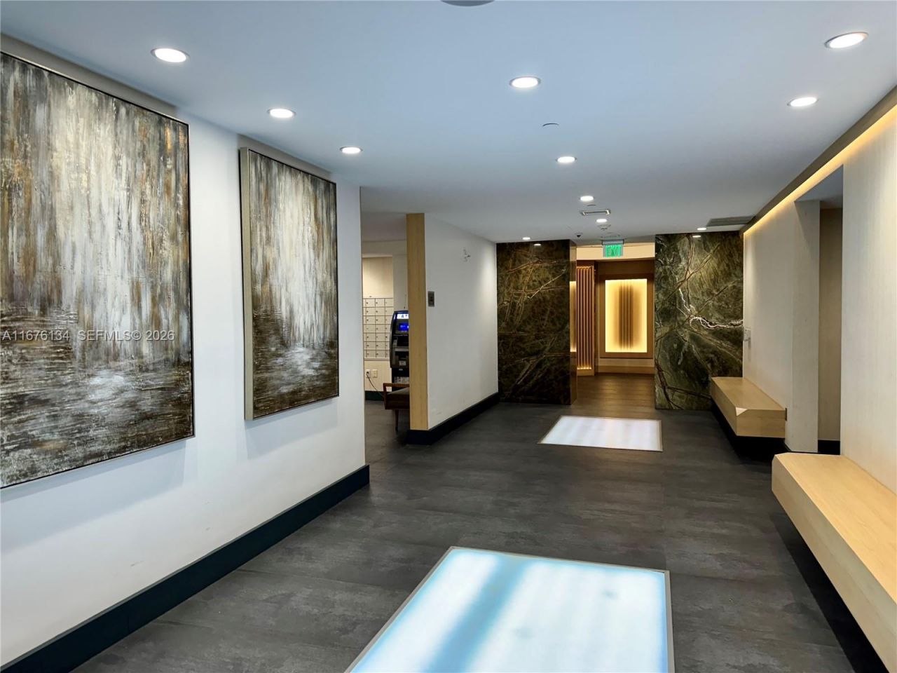 90 SW 3 St, Unit 3210, Miami, FL 33130 Photo