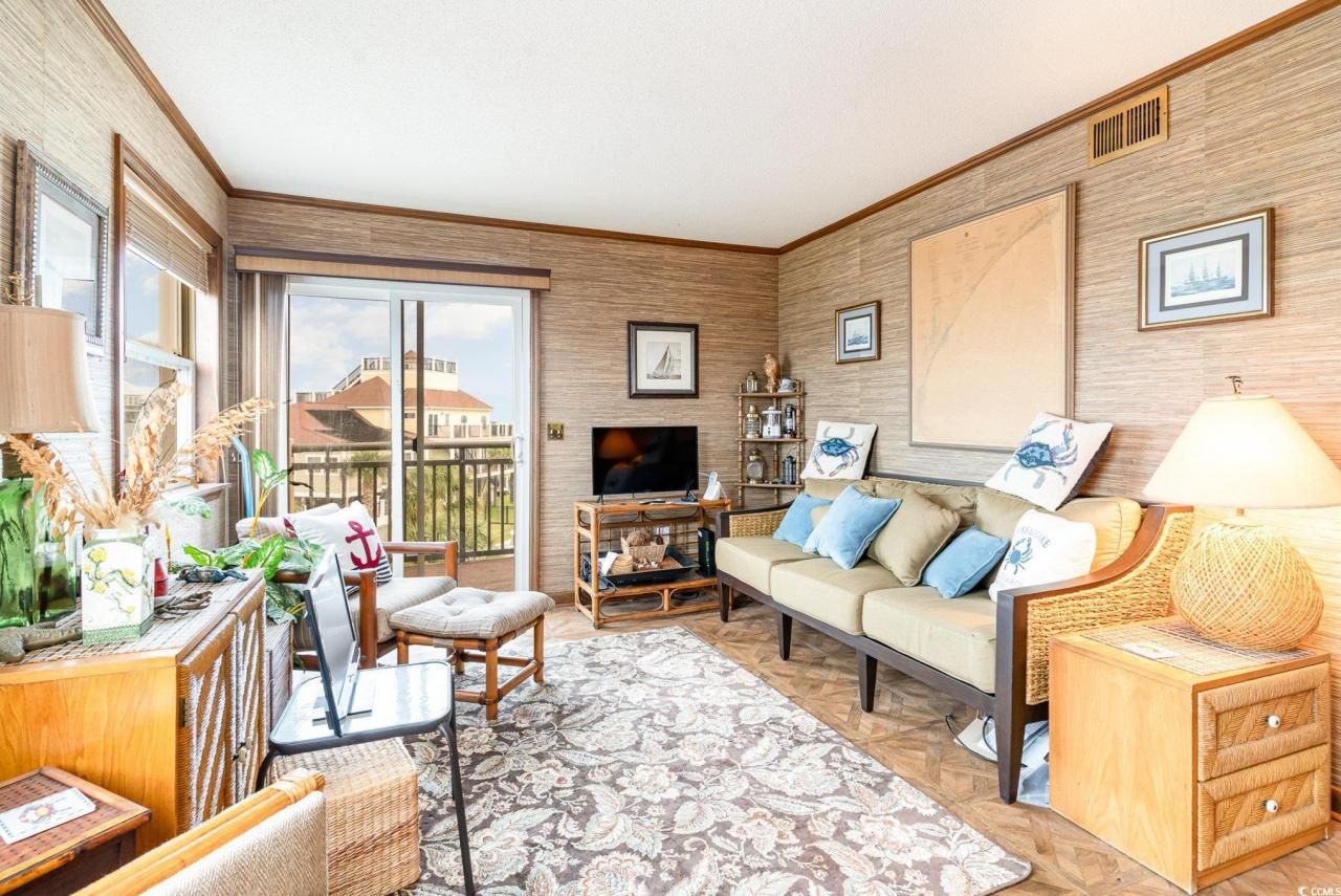 1582 S Waccamaw Dr. Photo 7