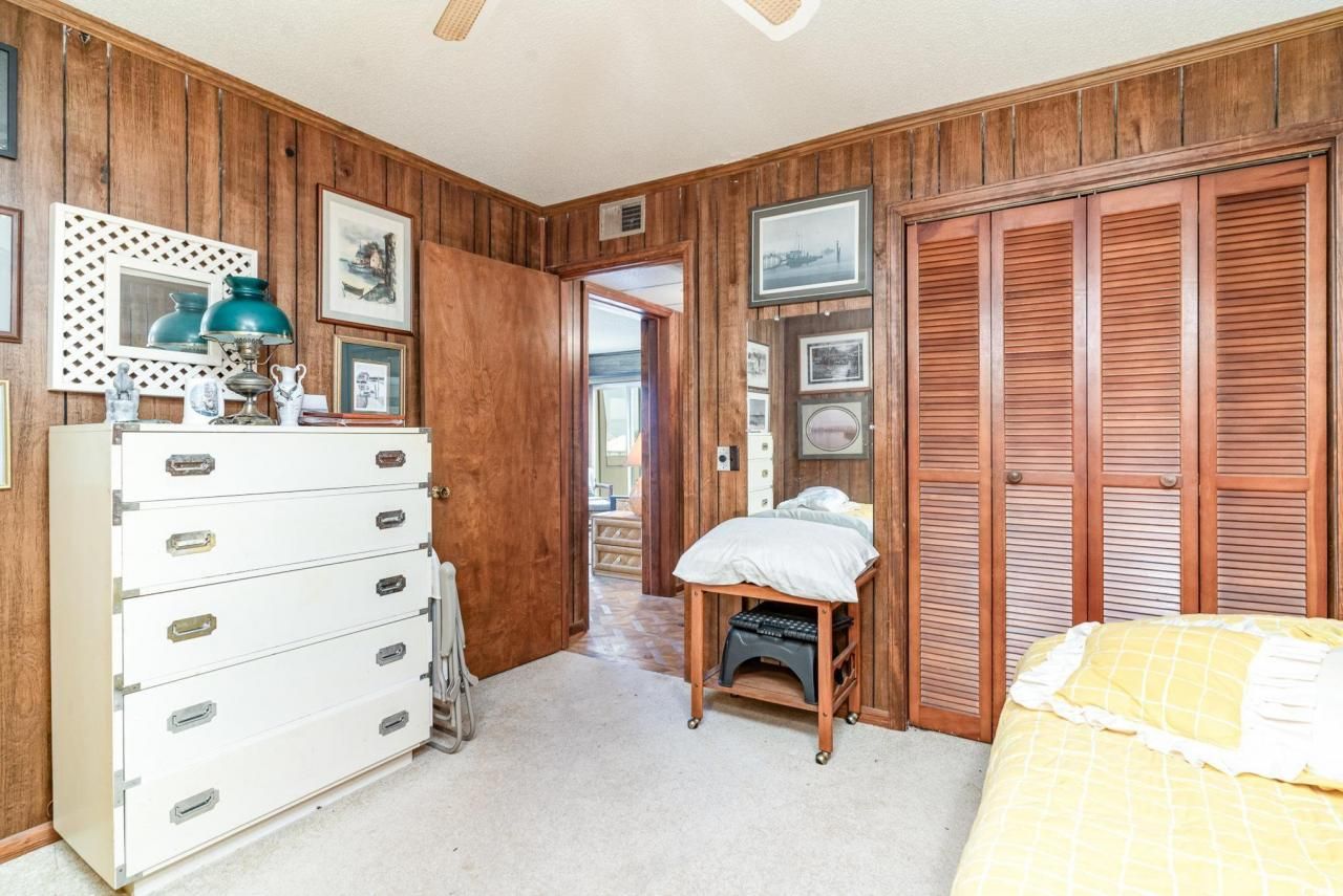 1582 S Waccamaw Dr. Photo 9