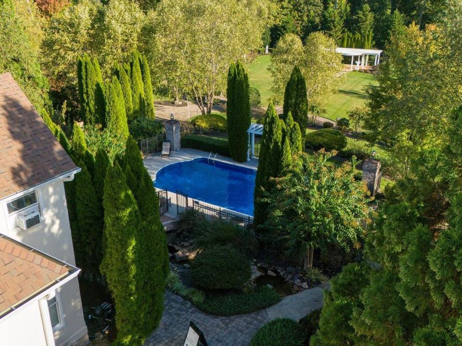Property Image 11