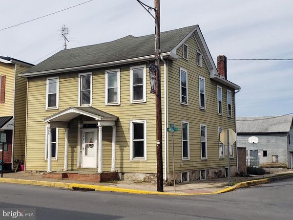 302 MARKET STREET, PORT ROYAL, PA 17082