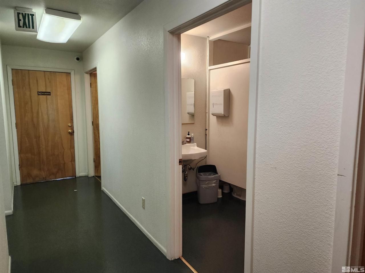 1504 N Hwy 395, Unit 8, Gardnerville, NV 89410 Photo