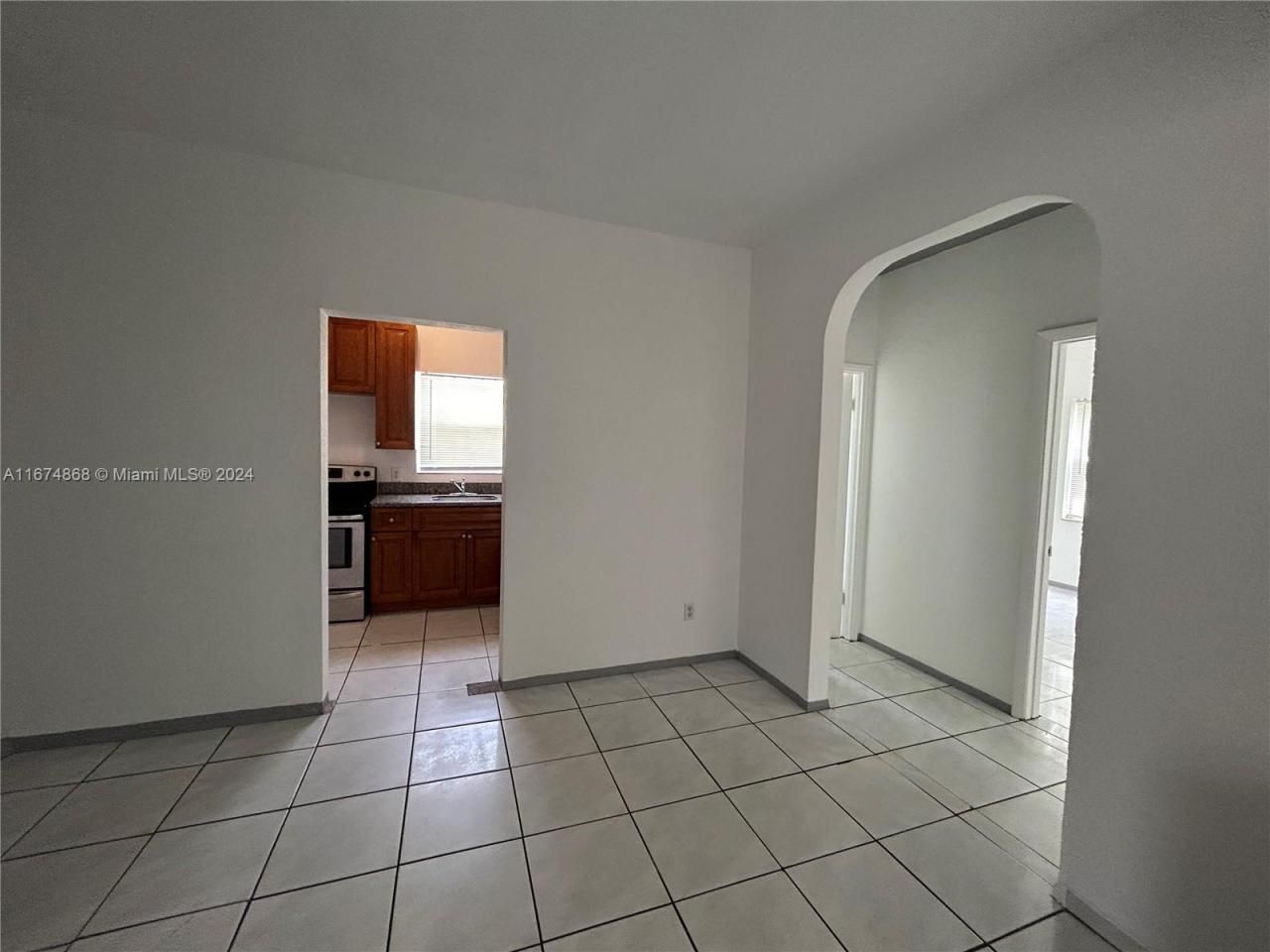 15 NE 70th St, Miami, FL 33138 Photo