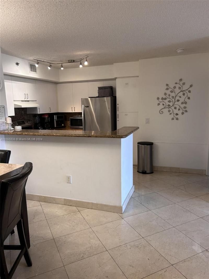 19877 E Country Club Dr, Unit 3603, Aventura, FL 33180 Photo