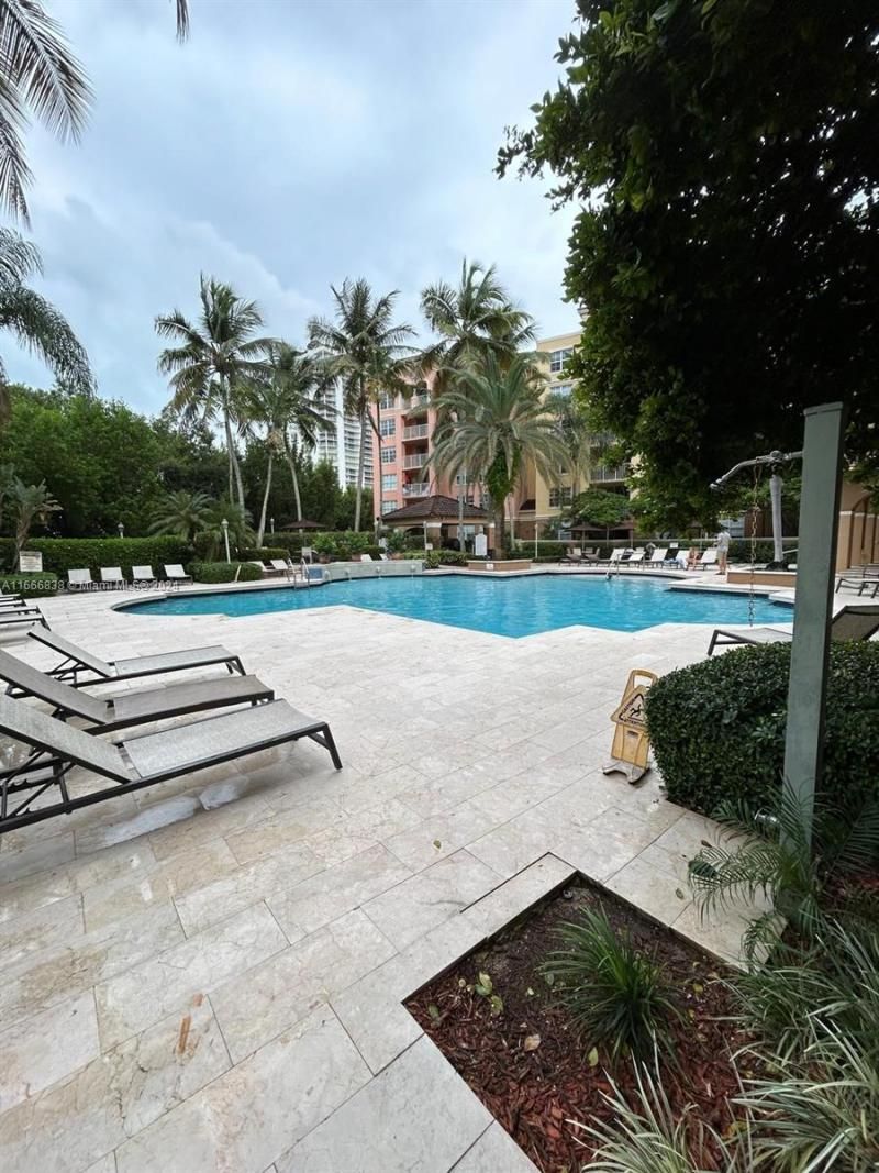 19877 E Country Club Dr, Unit 3603, Aventura, FL 33180 Photo