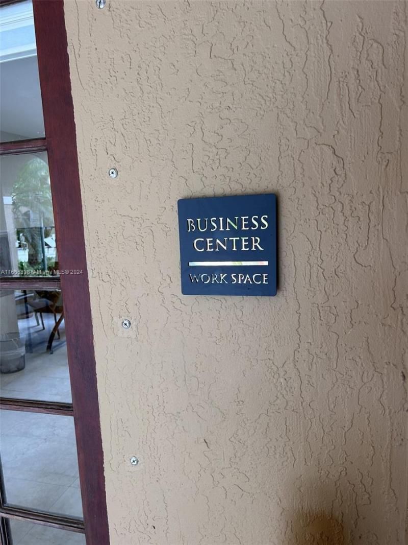 19877 E Country Club Dr, Unit 3603, Aventura, FL 33180 Photo