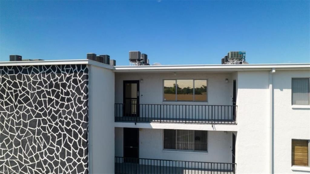 4906 Victoria Dr, Unit 413, Cape Coral, FL 33904 Photo