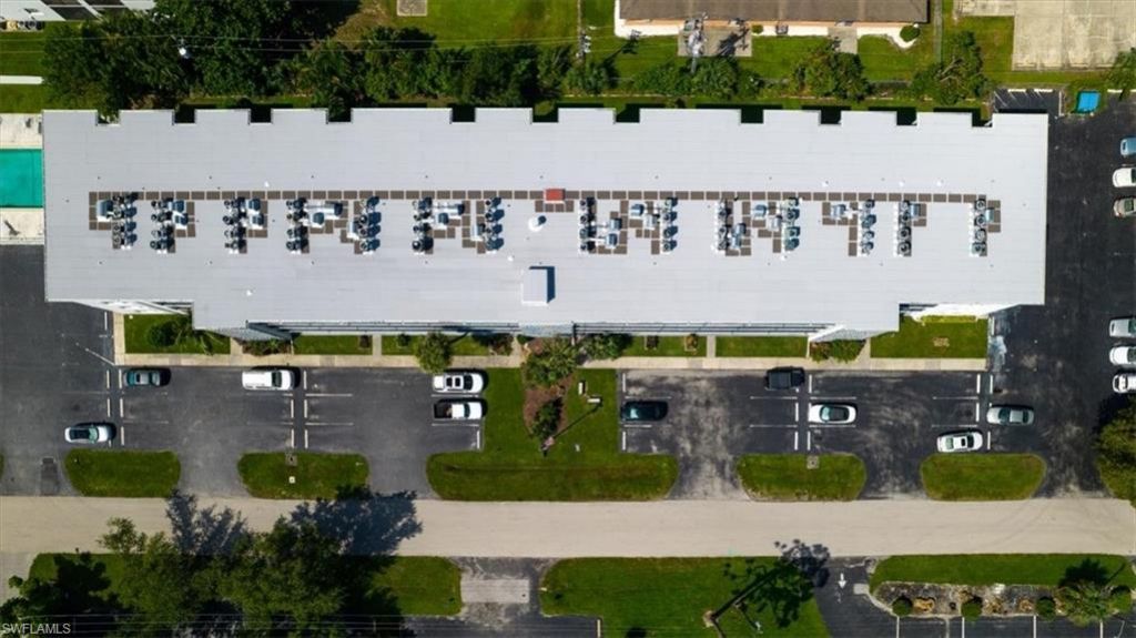 4906 Victoria Dr, Unit 413, Cape Coral, FL 33904 Photo