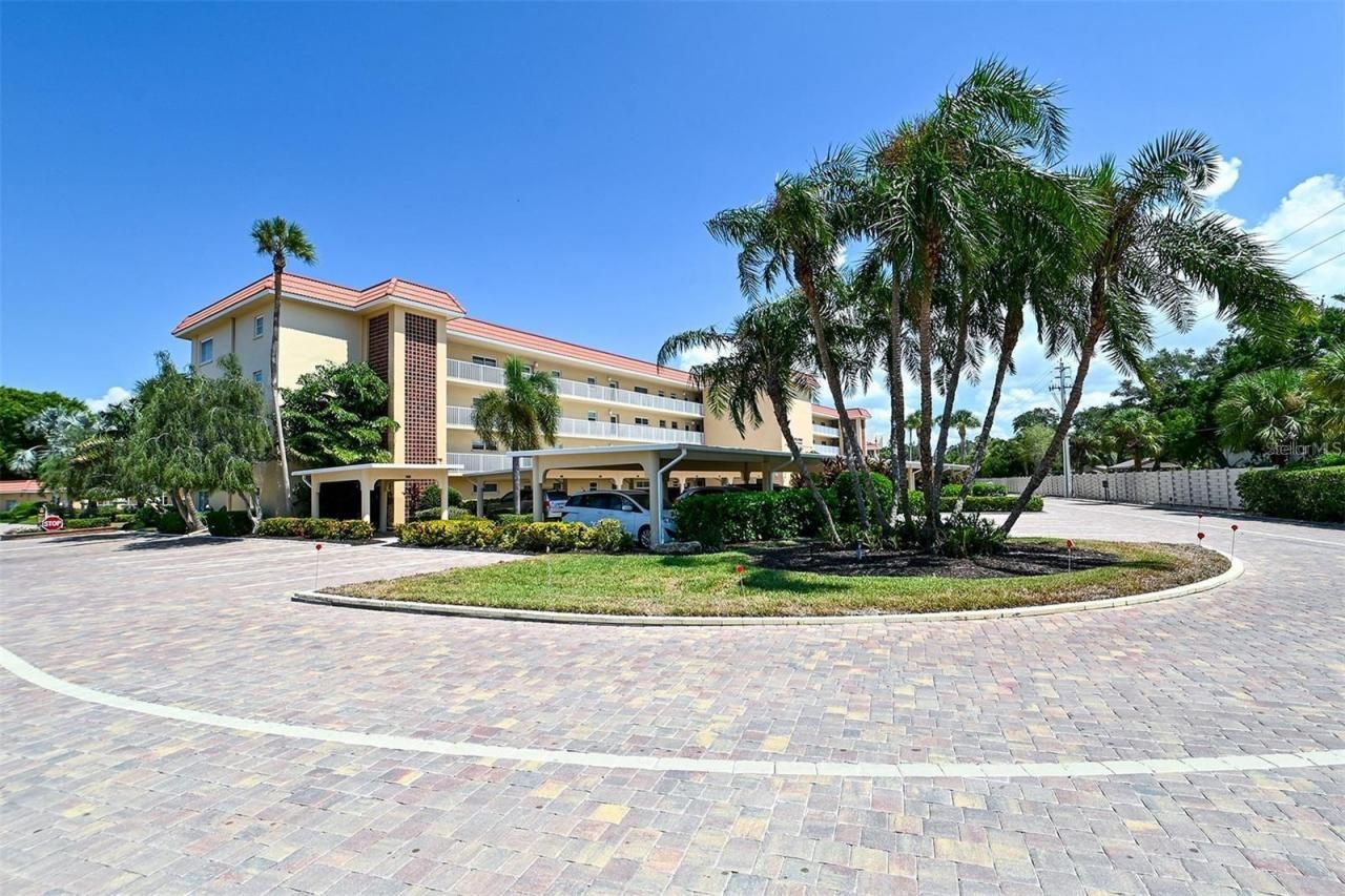 1215 S Portofino Drive N, Unit 308, Sarasota, FL 34242 Photo