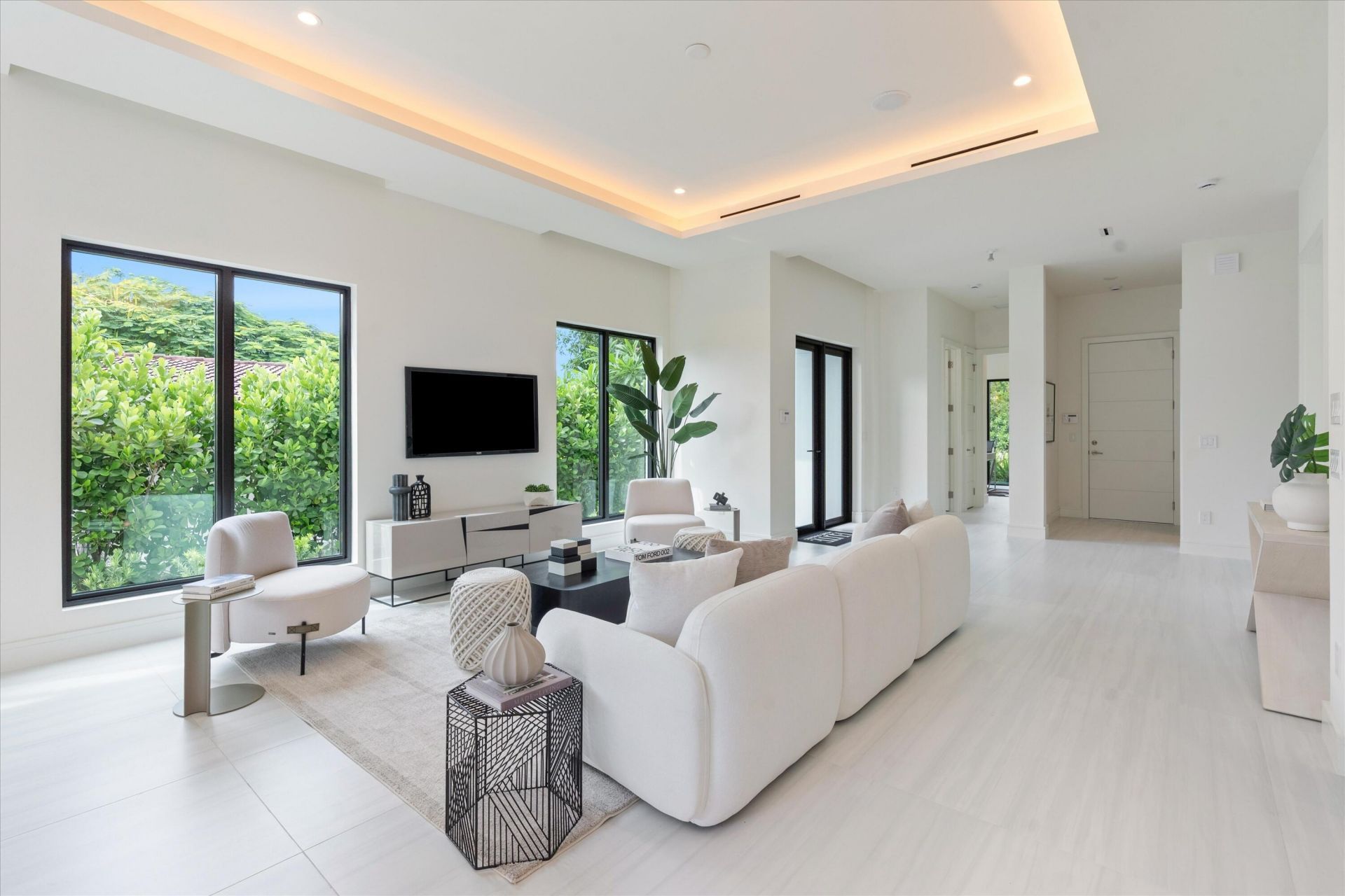 4524 Seagrape Drive, Unit 2 South, Lauderdale by the Sea, FL 33308 Photo