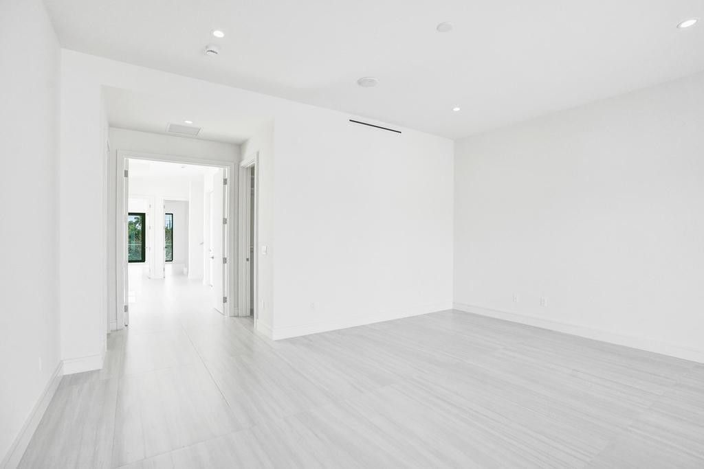 4524 Seagrape Drive, Unit 2 South, Lauderdale by the Sea, FL 33308 Photo