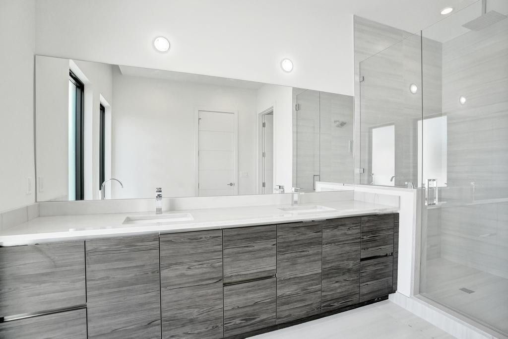 4524 Seagrape Drive, Unit 2 South, Lauderdale by the Sea, FL 33308 Photo