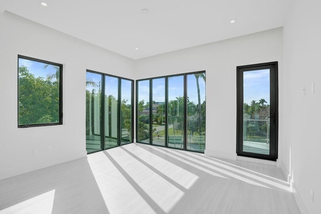 4524 Seagrape Drive, Unit 2 South, Lauderdale by the Sea, FL 33308 Photo