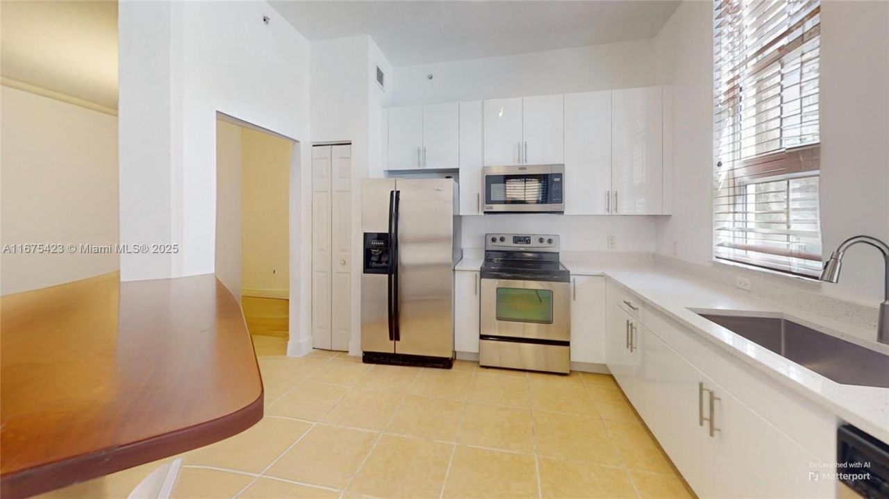 3001 NE 185th St, Unit 114, Aventura, FL 33180 Photo