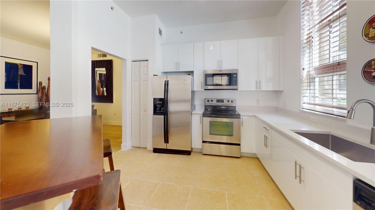 3001 NE 185th St, Unit 114, Aventura, FL 33180 Photo