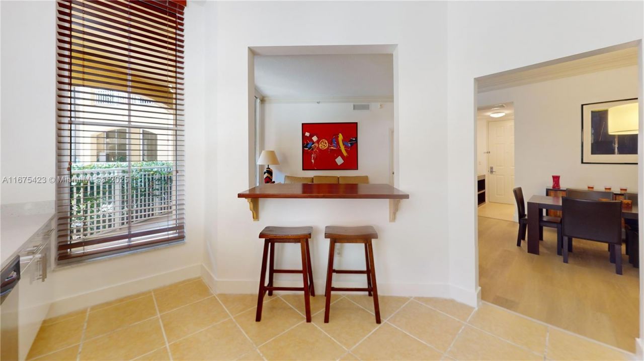 3001 NE 185th St, Unit 114, Aventura, FL 33180 Photo