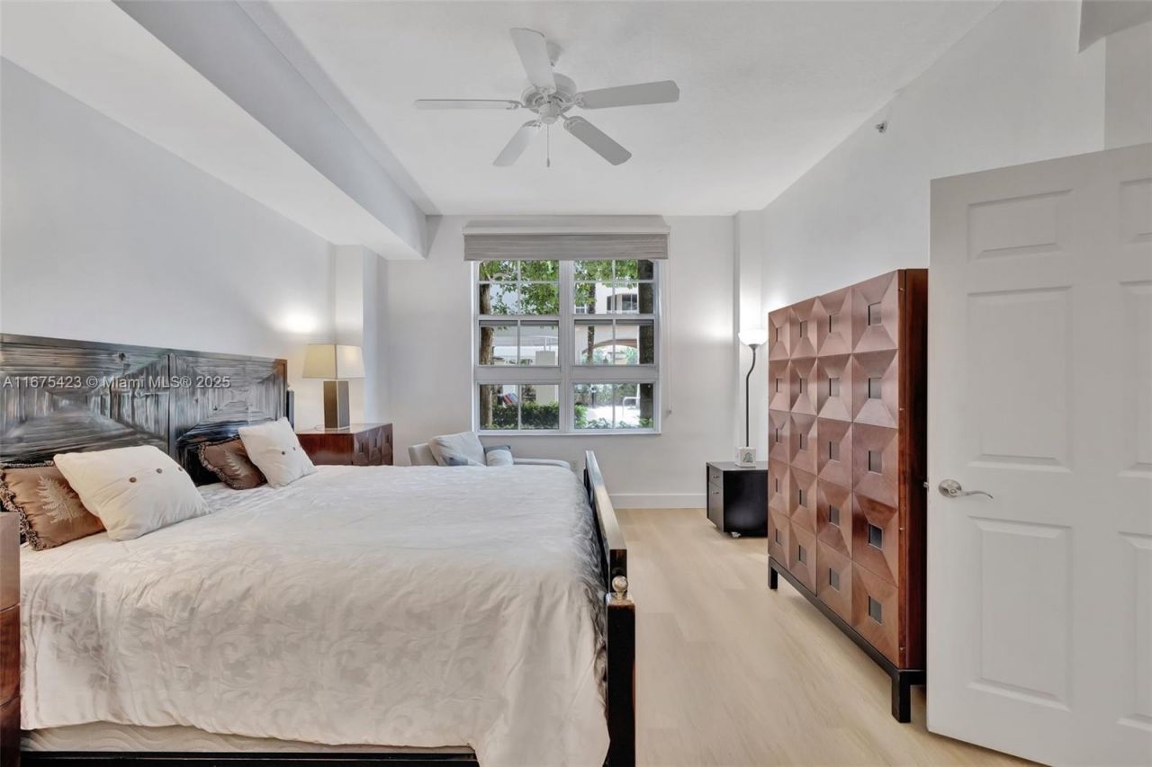 3001 NE 185th St, Unit 114, Aventura, FL 33180 Photo