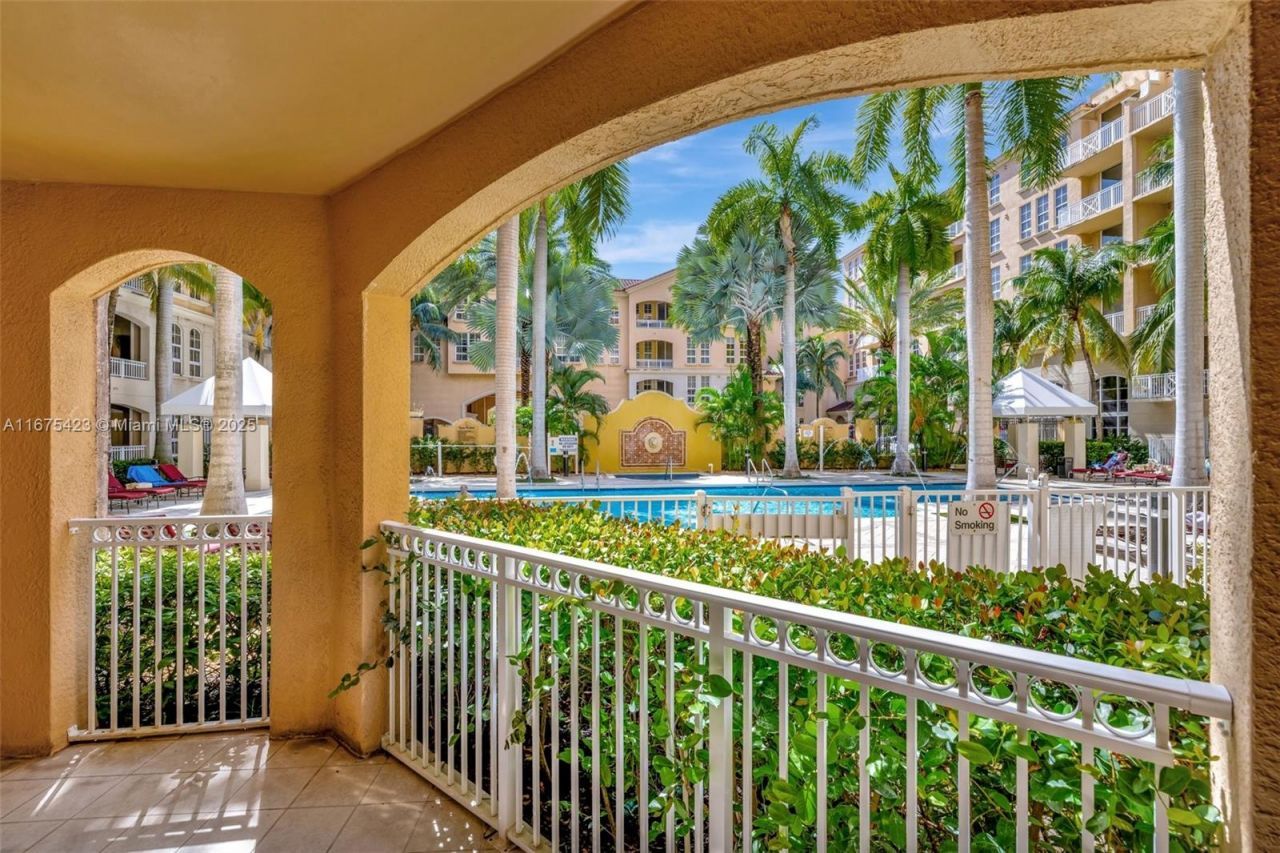 3001 NE 185th St, Unit 114, Aventura, FL 33180 Photo